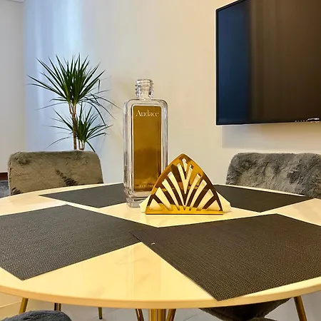 Dom wakacyjny Residenza Elegante - A 5 Fermate Dal Duomo